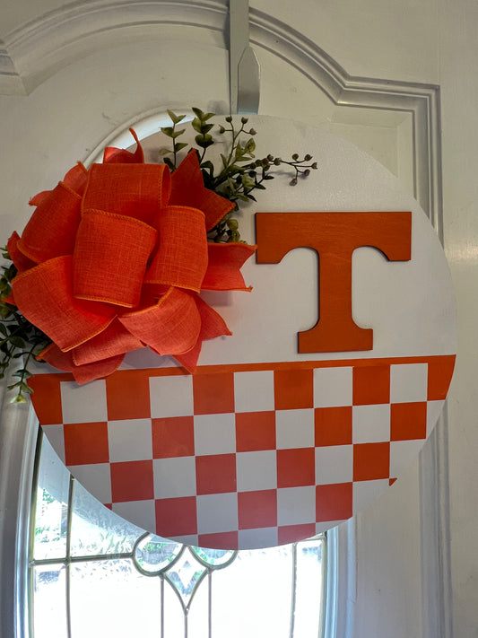 TN Checkerboard Door Hanger / Round